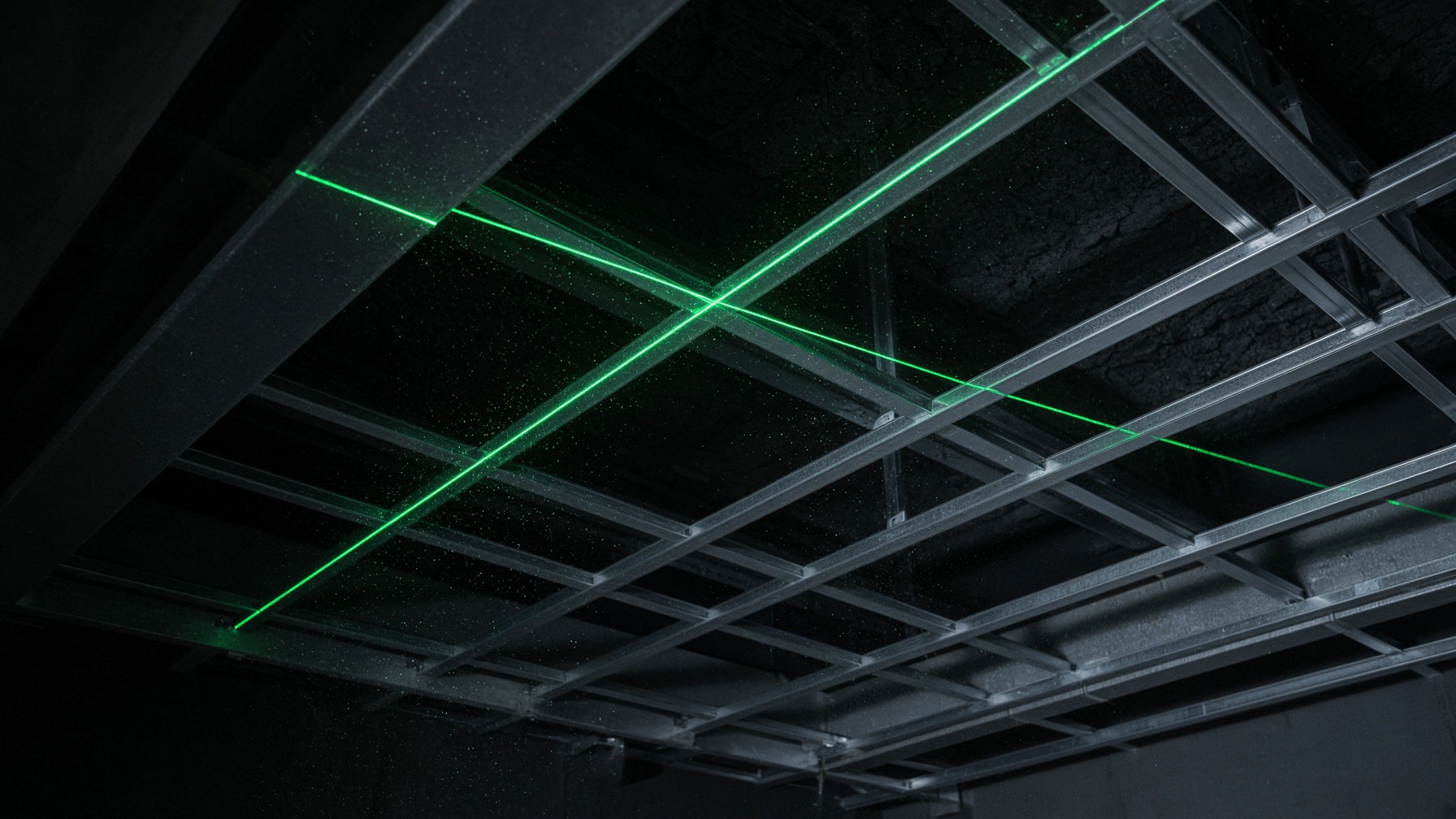 Knauf stropna rešetka s laserskim ravninama